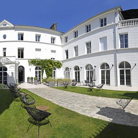 Manoir De L'Eveche Et Spa Lisieux Exterior foto