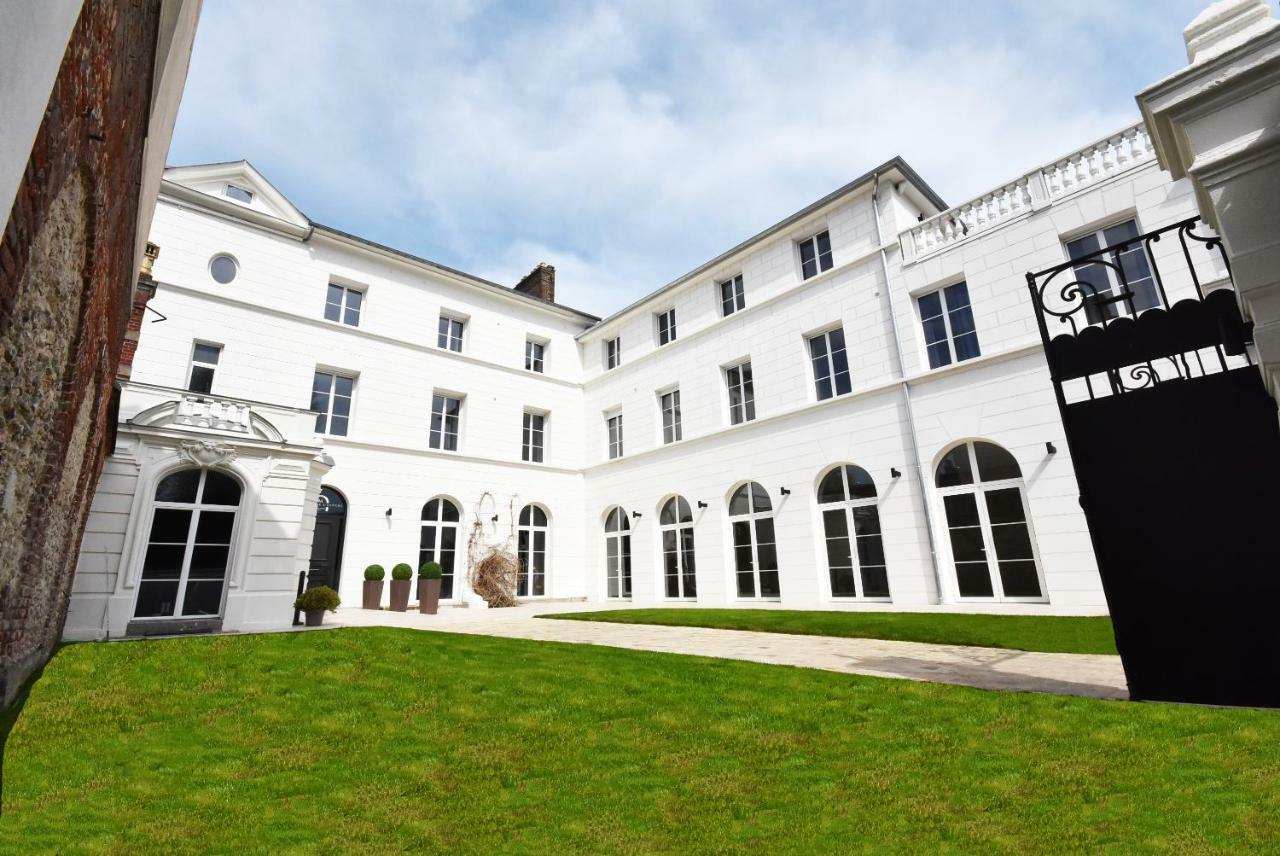 Manoir De L'Eveche Et Spa Lisieux Exterior foto