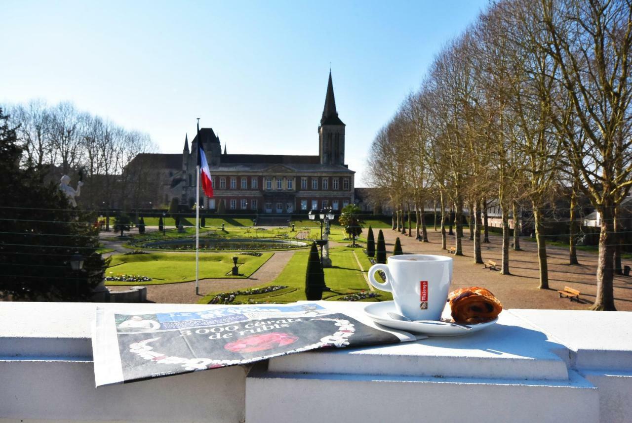 Manoir De L'Eveche Et Spa Lisieux Exterior foto